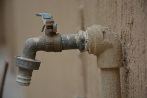 Pourquoi choisir une recherche de fuite Fontainebleau ?