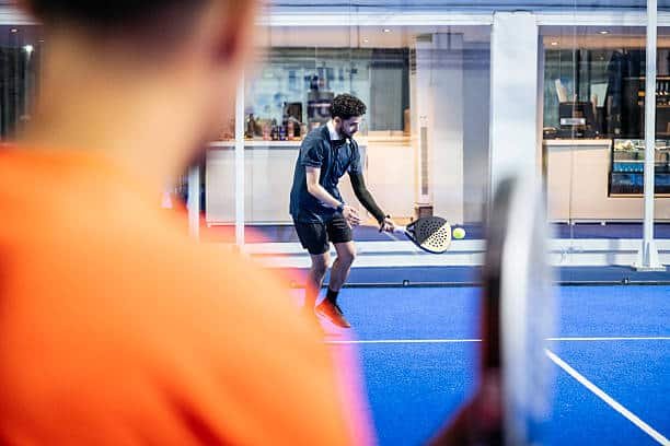 Entreprise construction terrain de tennis