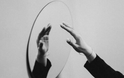 Comment transporter un miroir sans risquer de le casser